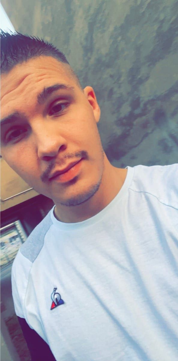 Profil von Kosta